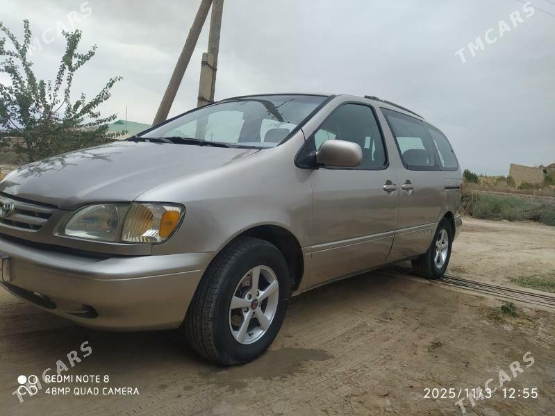 Toyota Sienna 1999 - 130 000 TMT - Чарджоу - img 2