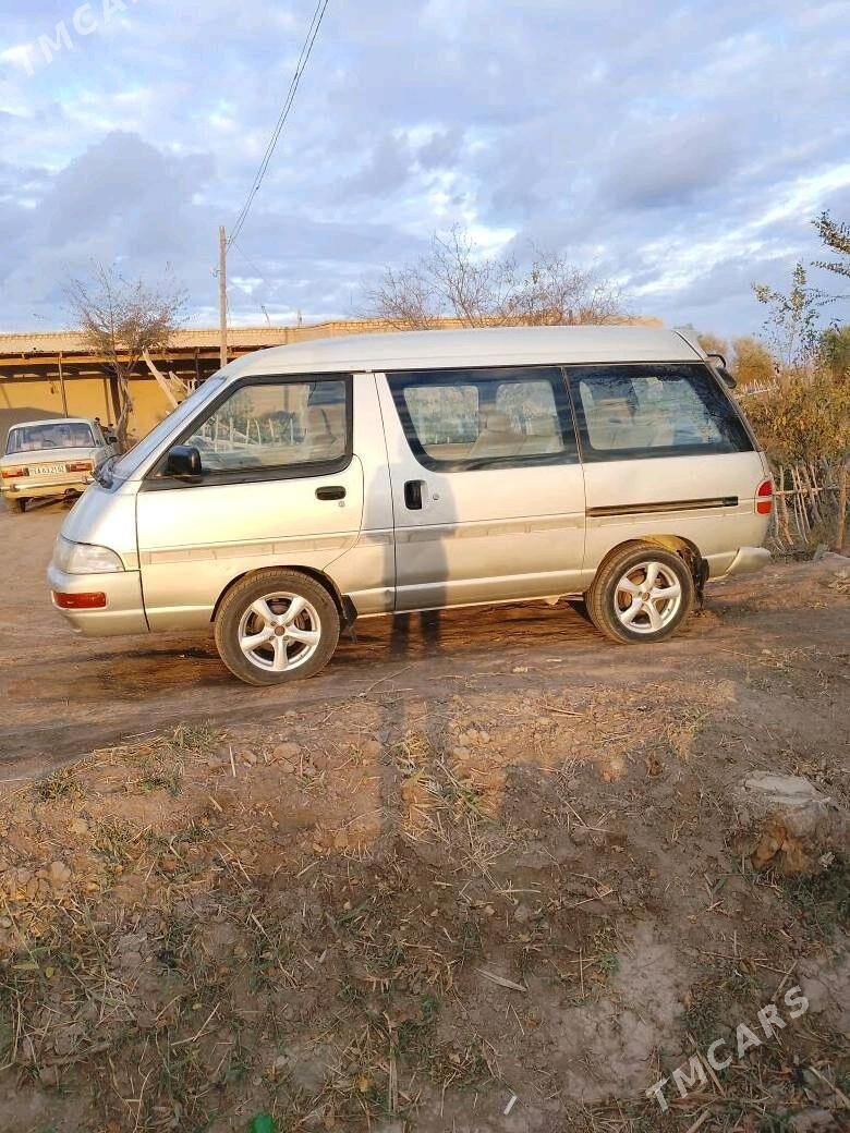 Toyota Town Ace 1994 - 60 000 TMT - Кёнеургенч - img 2