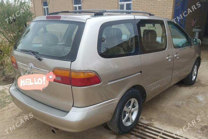 Toyota Sienna 1999 - 130 000 TMT - Чарджоу - img 4