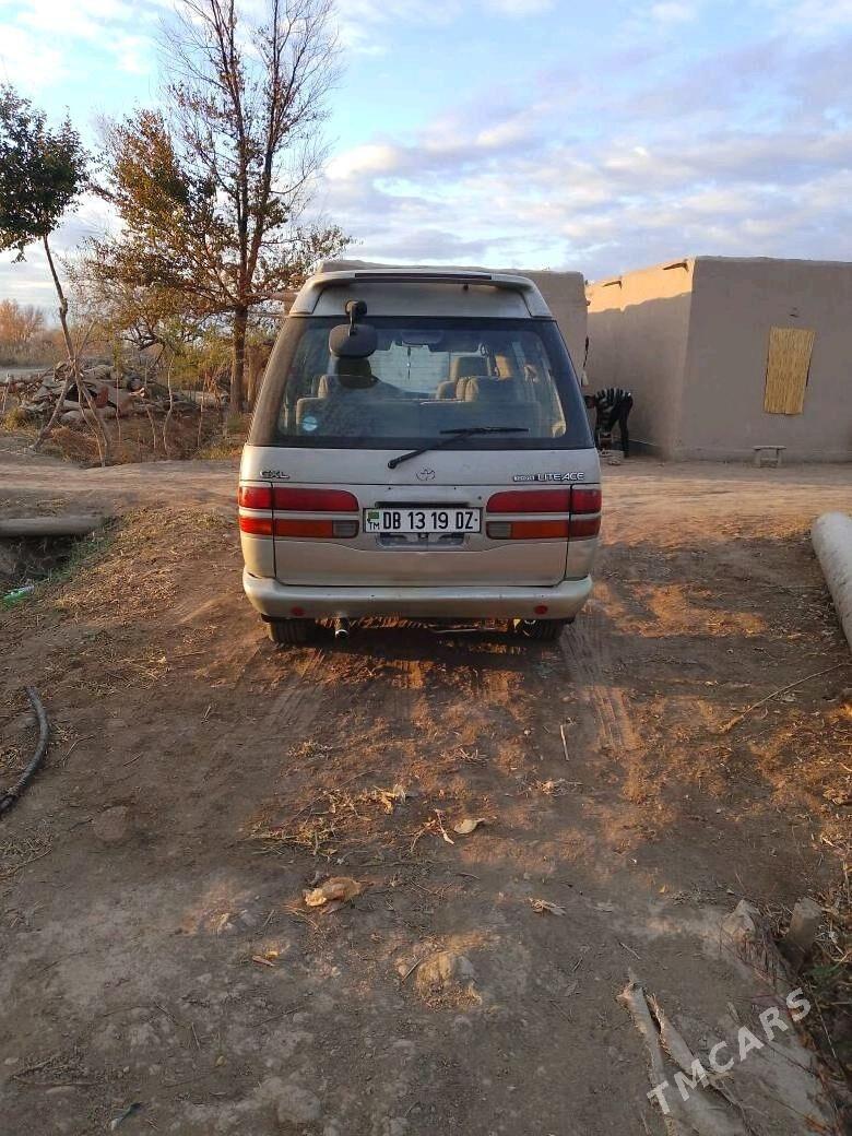 Toyota Town Ace 1994 - 60 000 TMT - Кёнеургенч - img 1