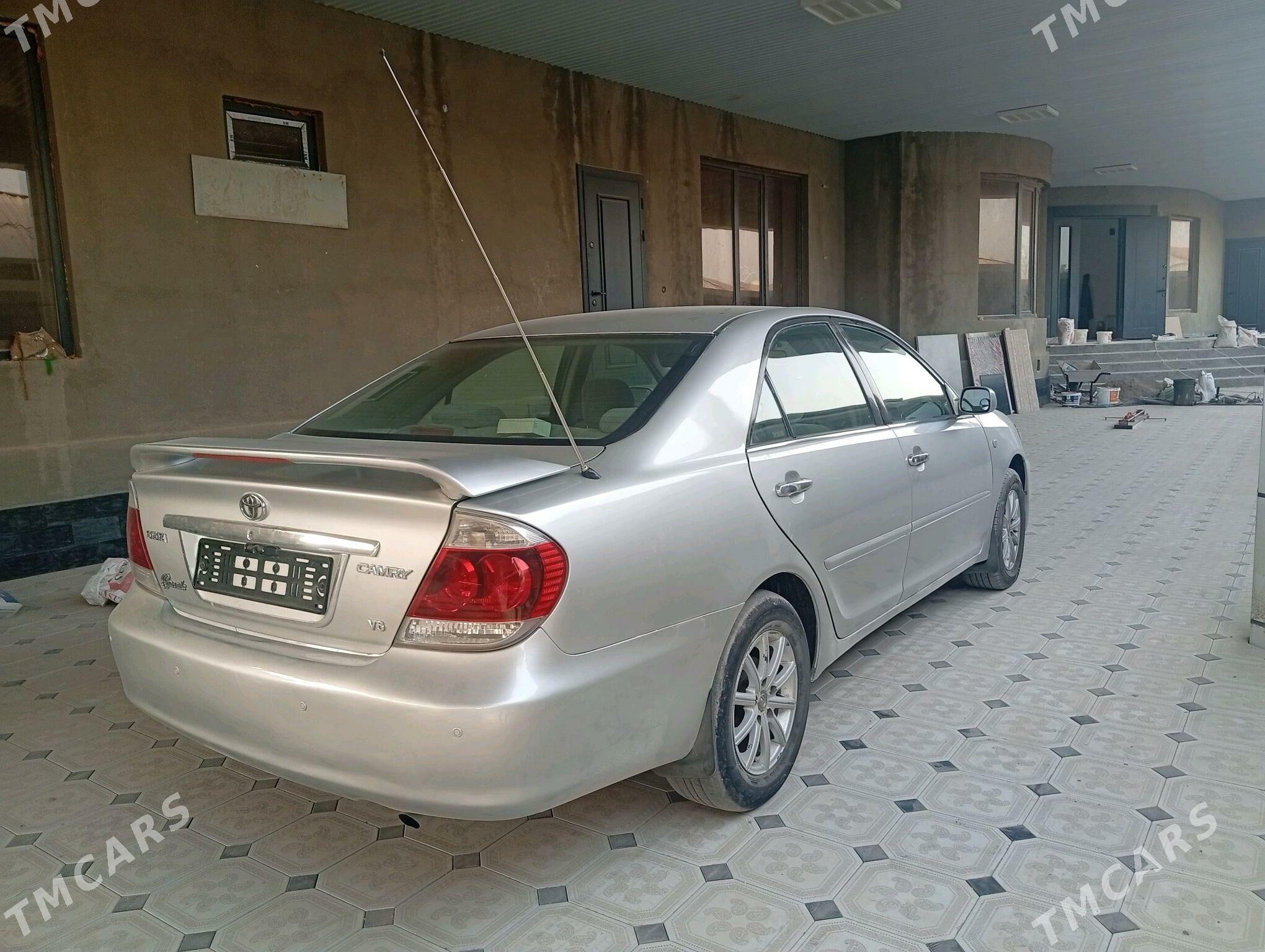 Toyota Camry 2003 - 160 000 TMT - Сакарчага - img 2