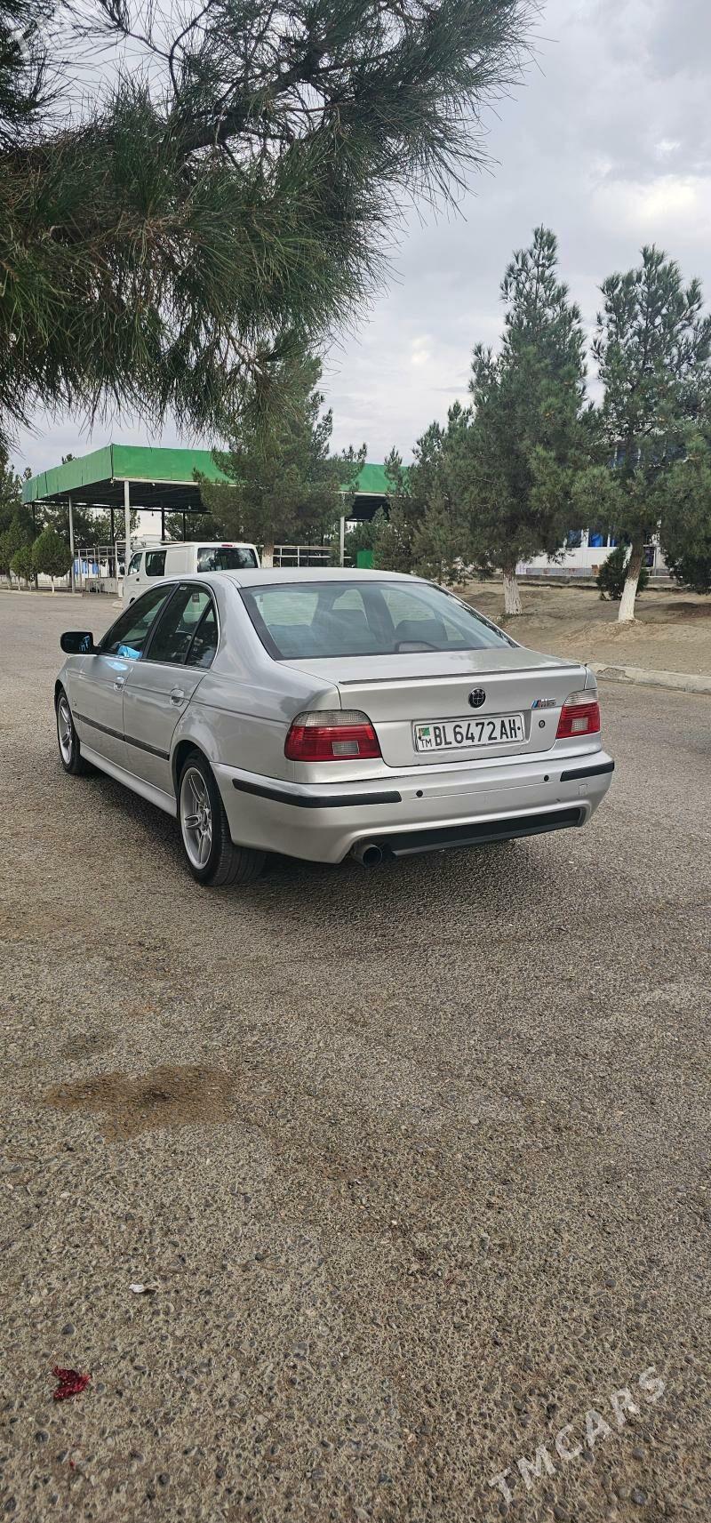 BMW E39 2003 - 112 000 TMT - Bäherden - img 2