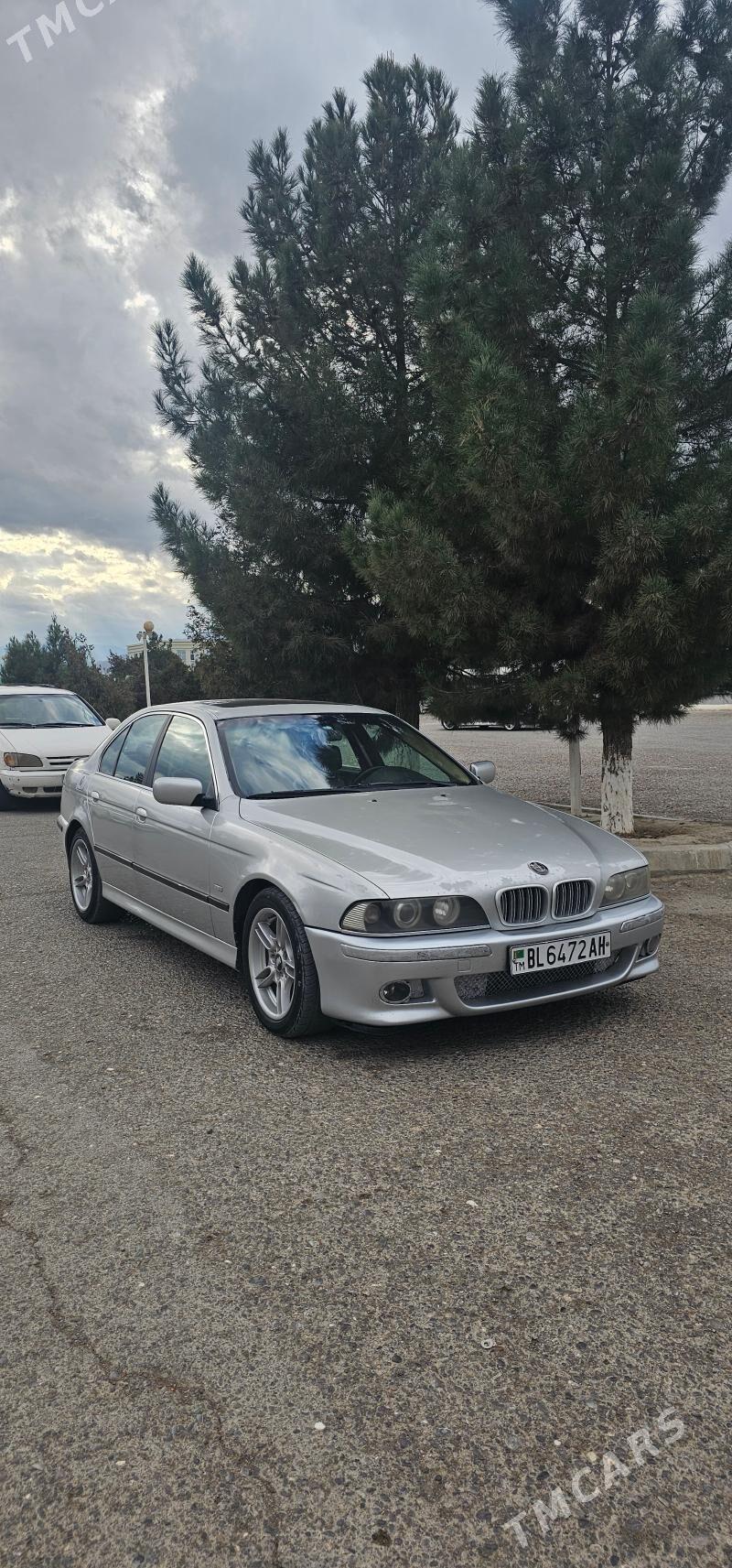 BMW E39 2003 - 112 000 TMT - Bäherden - img 4