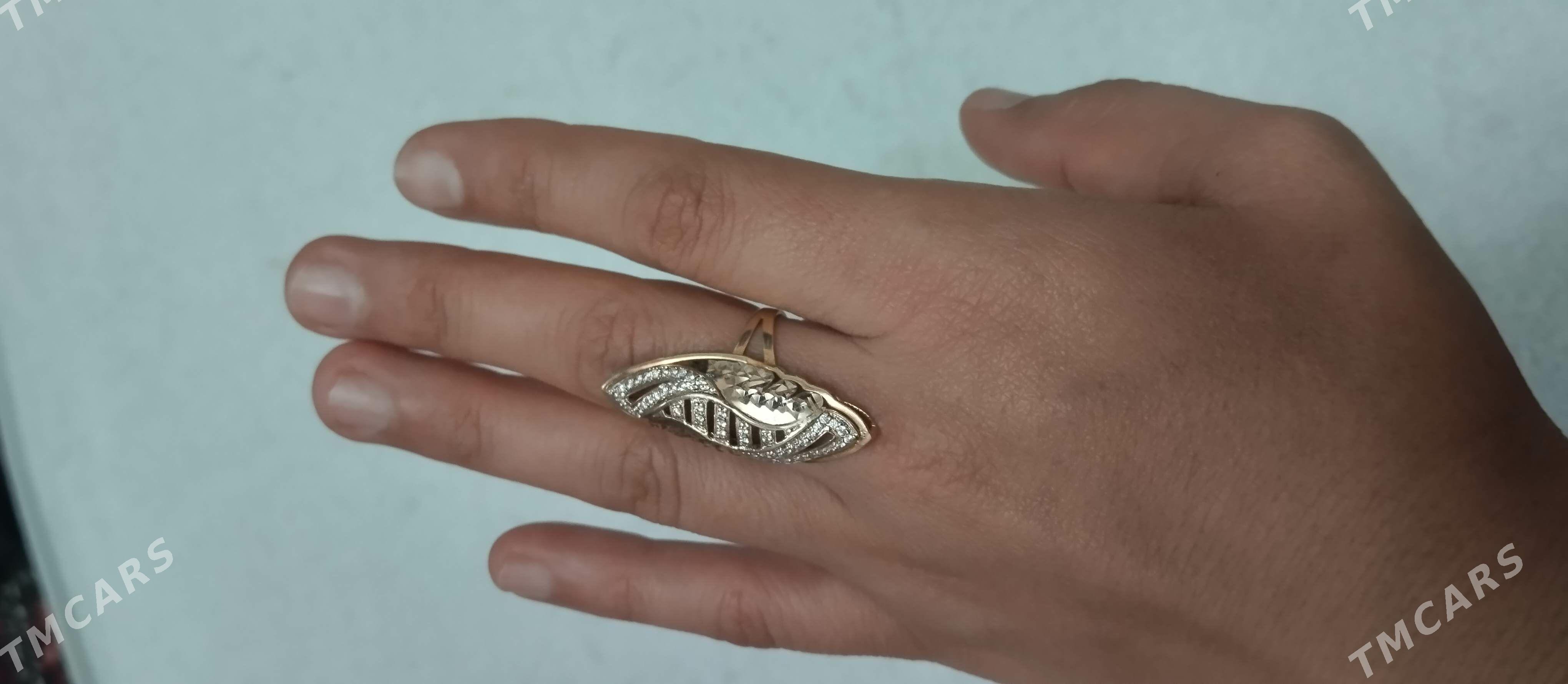 gyzyl yuzuk - Анев - img 2