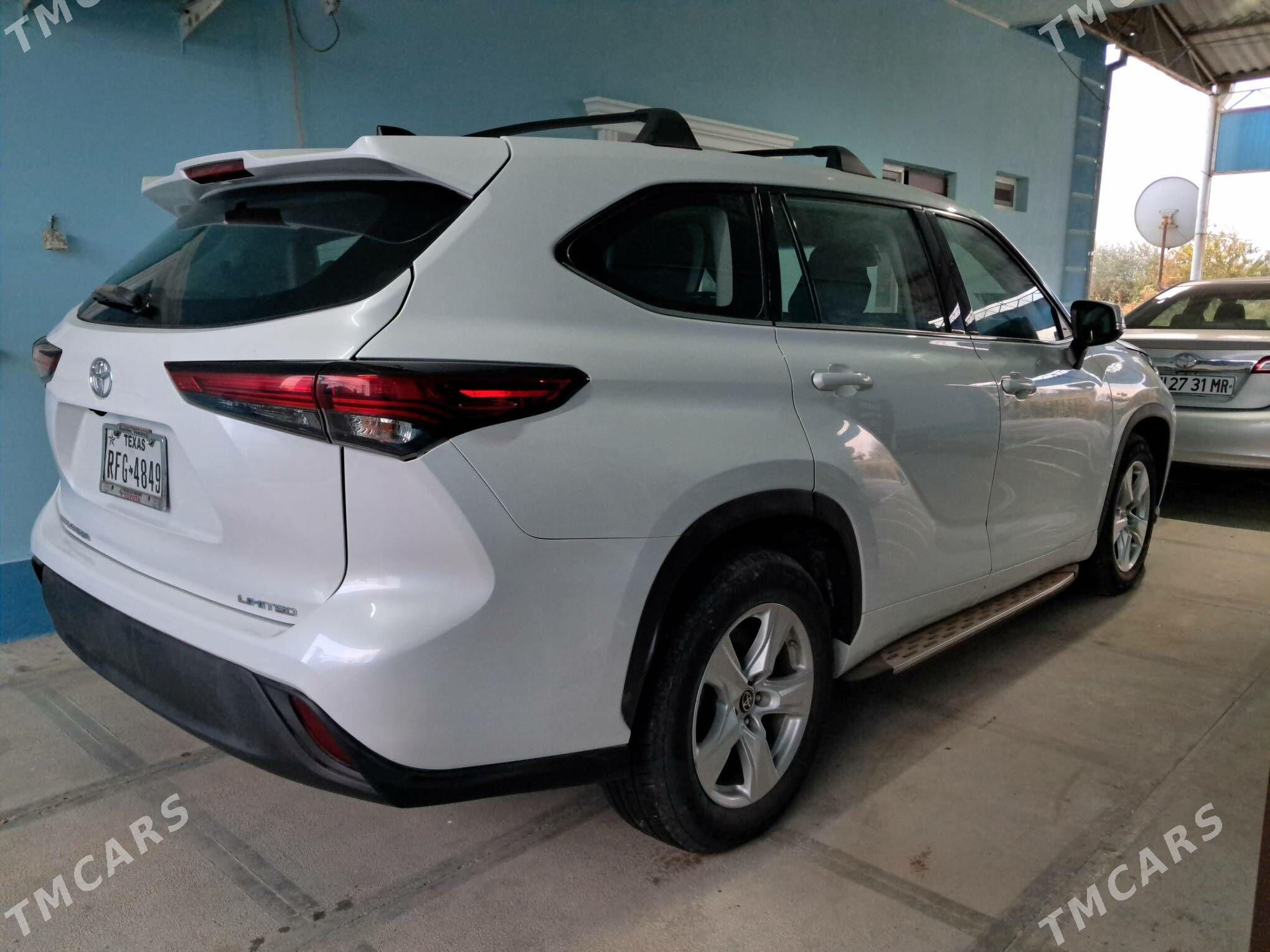 Toyota Highlander 2022 - 460 000 TMT - Мургап - img 4
