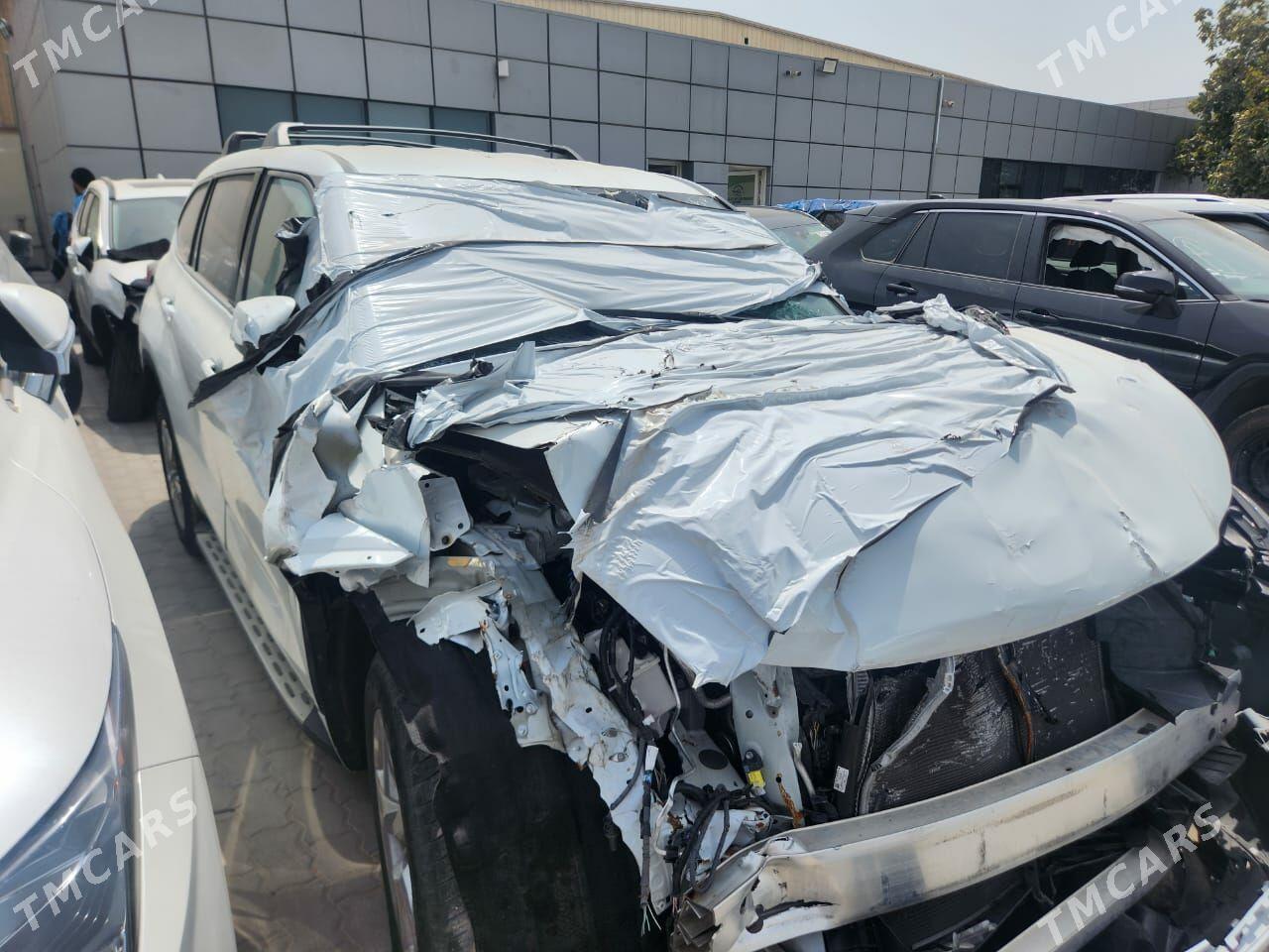 Toyota Highlander 2022 - 460 000 TMT - Мургап - img 6