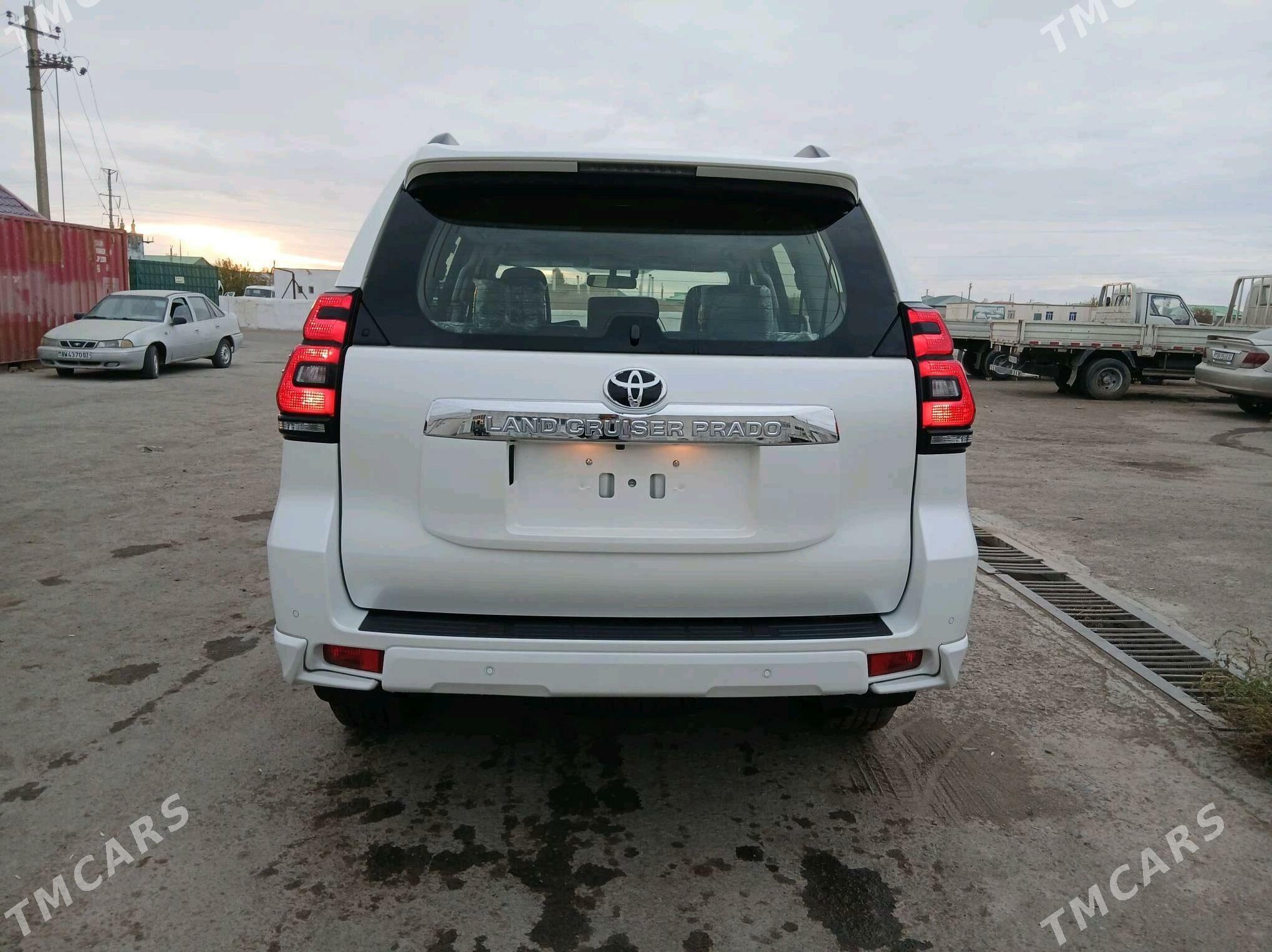Toyota Land Cruiser Prado 2022 - 1 040 000 TMT - Daşoguz - img 5