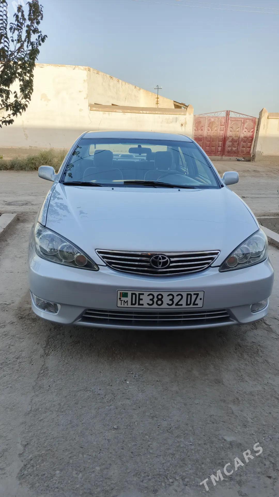 Toyota Camry 2004 - 160 000 TMT - Köneürgenç - img 2