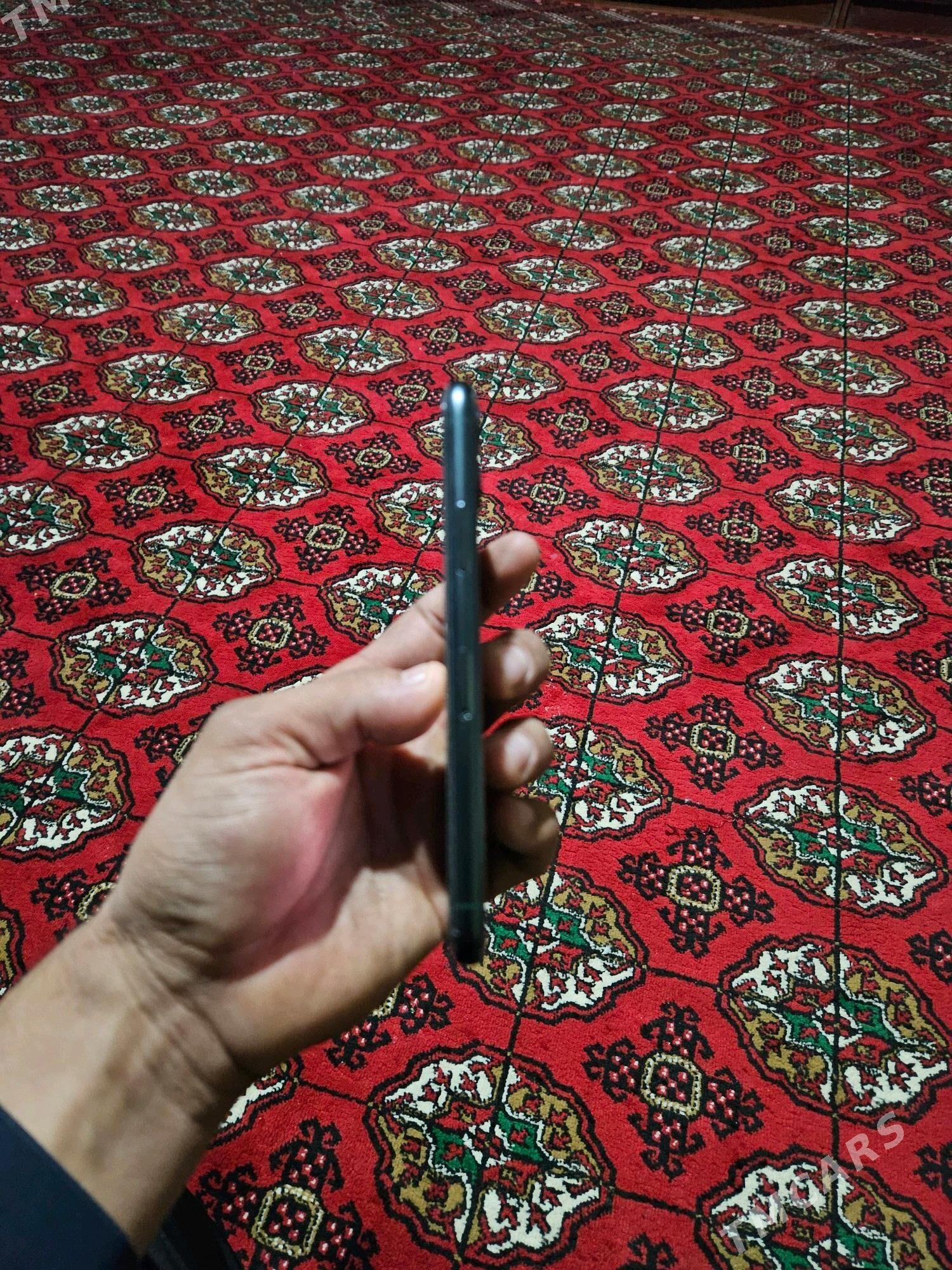 IPhone 11 Pro - Мары - img 2