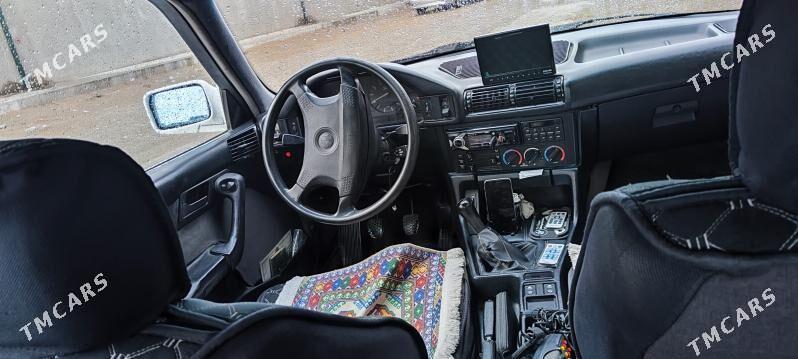 BMW 535 1990 - 36 000 TMT - 11 mkr - img 5