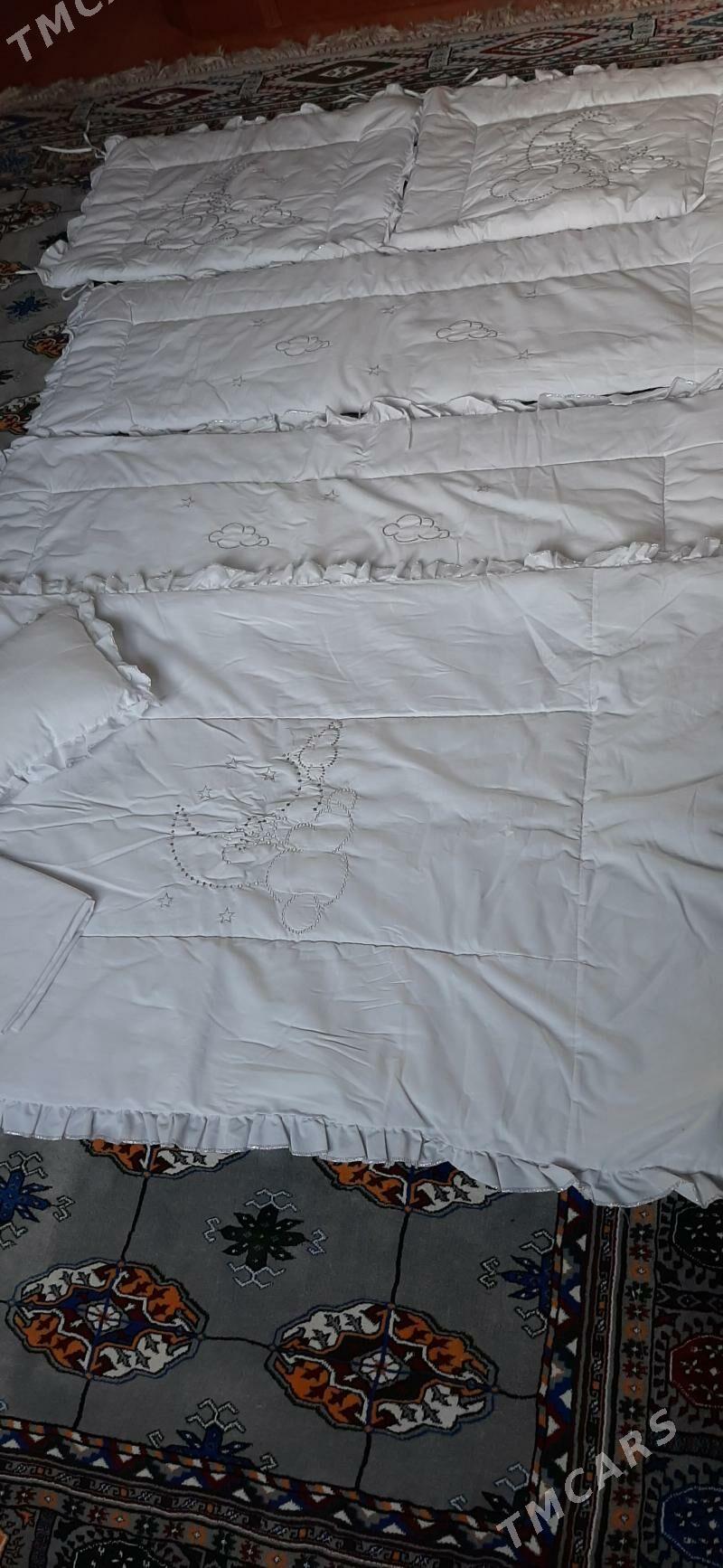 Poduşka (bortik) çaga krowat - Хитровка - img 2