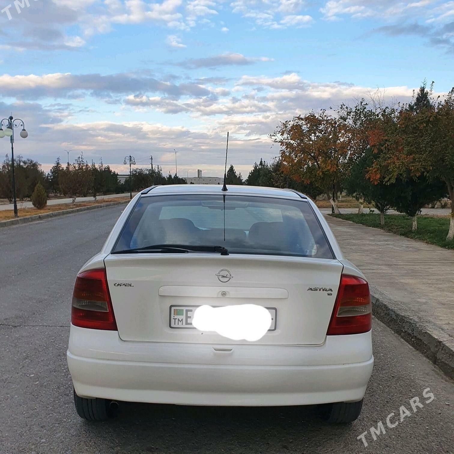 Opel Astra 2001 - 75 000 TMT - Bäherden - img 3