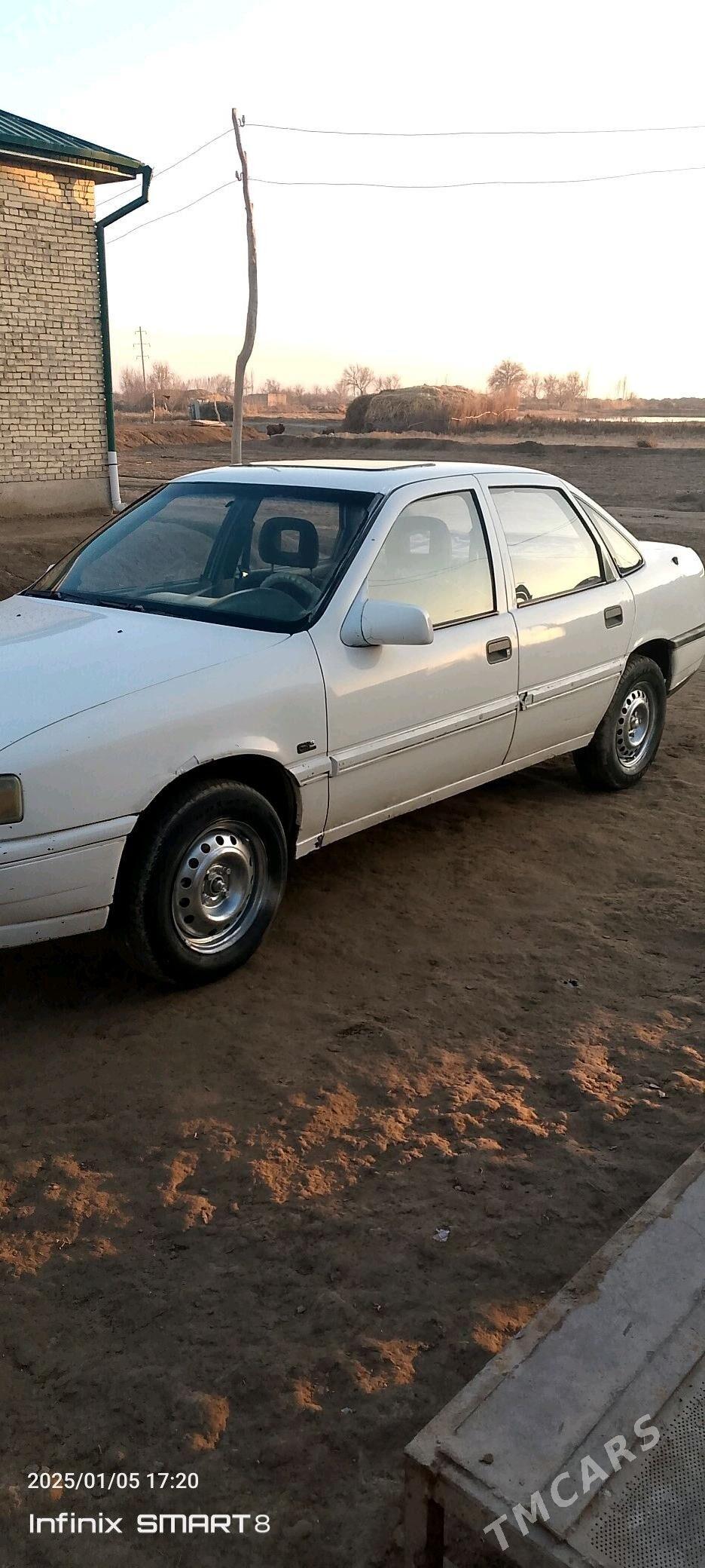 Opel Vectra 1989 - 20 000 TMT - етр. Туркменбаши - img 4