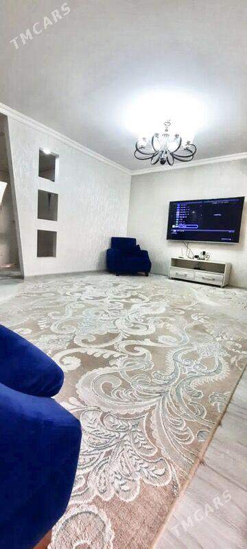 3-КОМНАТНАЯ КВАРТИРА - 6 мкр - img 2