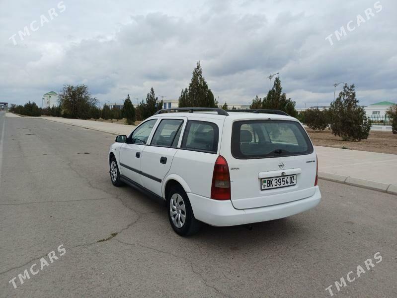 Opel Astra 2001 - 68 000 TMT - Губадаг - img 4