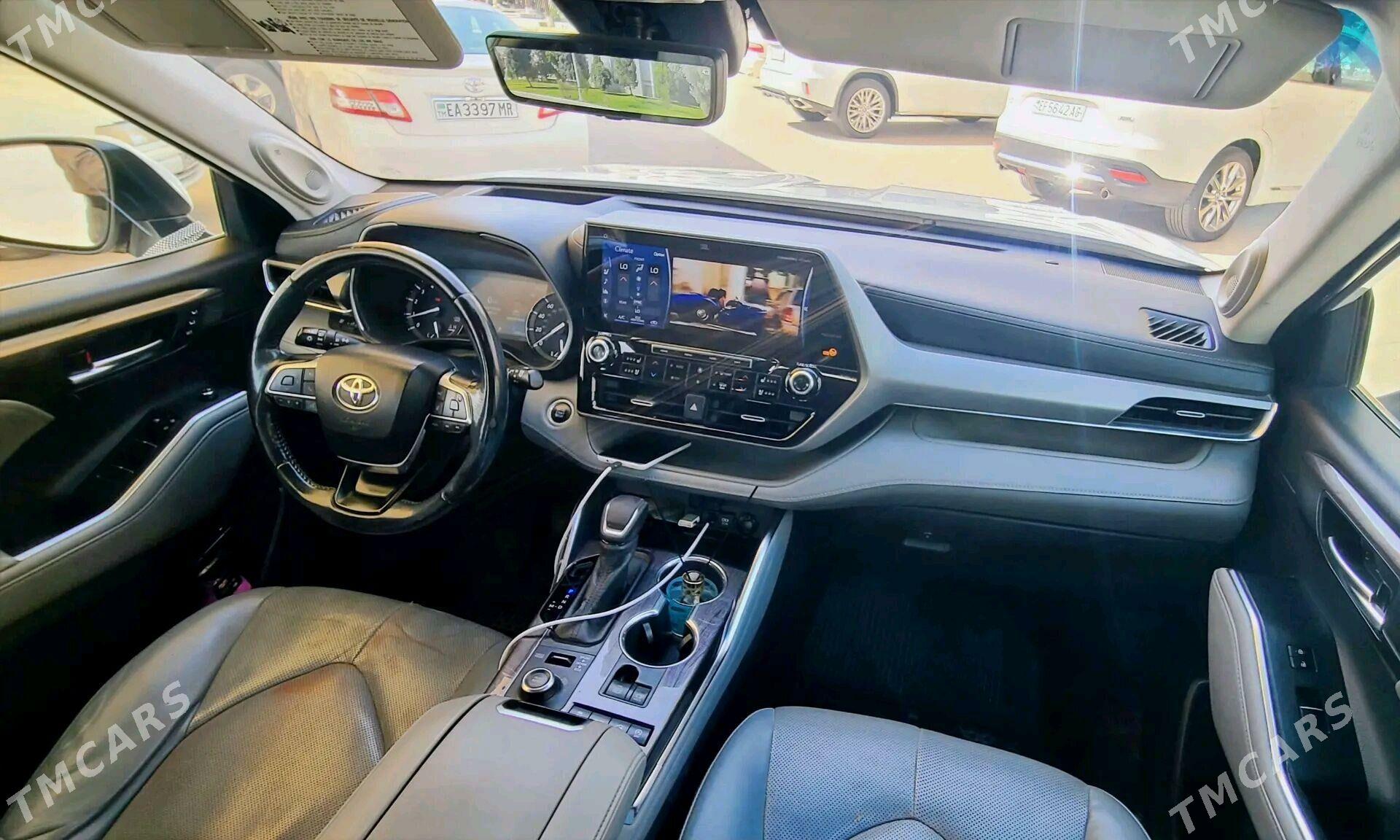 Toyota Highlander 2020 - 600 000 TMT - Sakarçäge - img 5