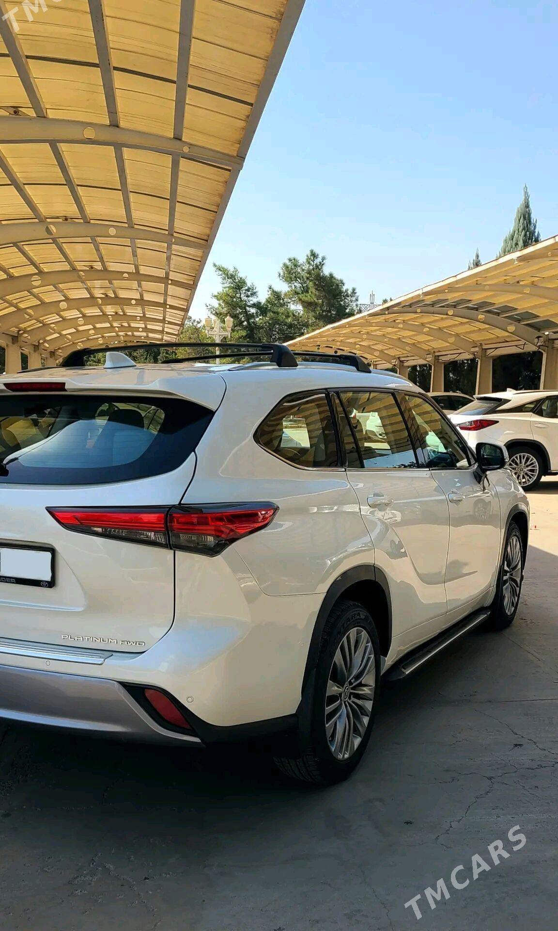 Toyota Highlander 2020 - 600 000 TMT - Sakarçäge - img 4