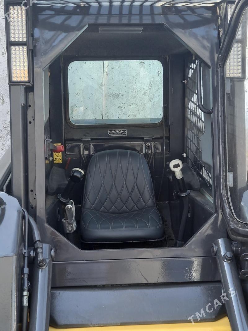 Bobcat S175 2008 - 220 000 TMT - Анев - img 4