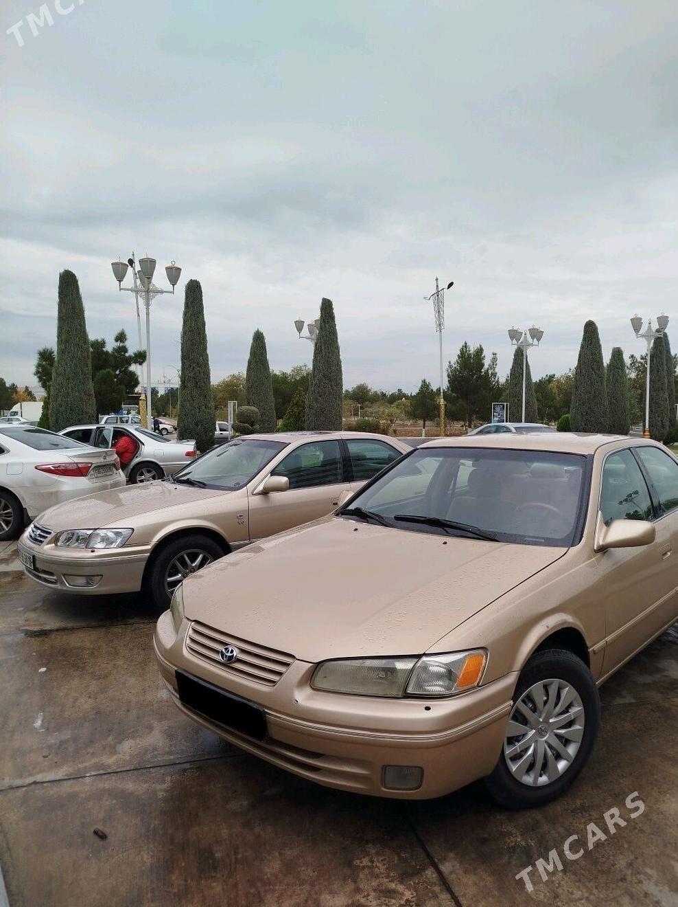 Toyota Camry 1998 - 137 000 TMT - Mary - img 1