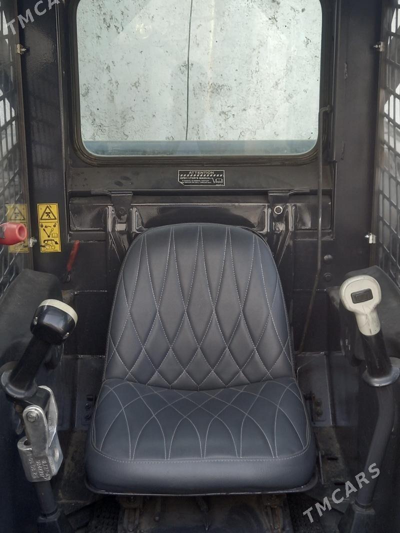 Bobcat S175 2008 - 220 000 TMT - Анев - img 8