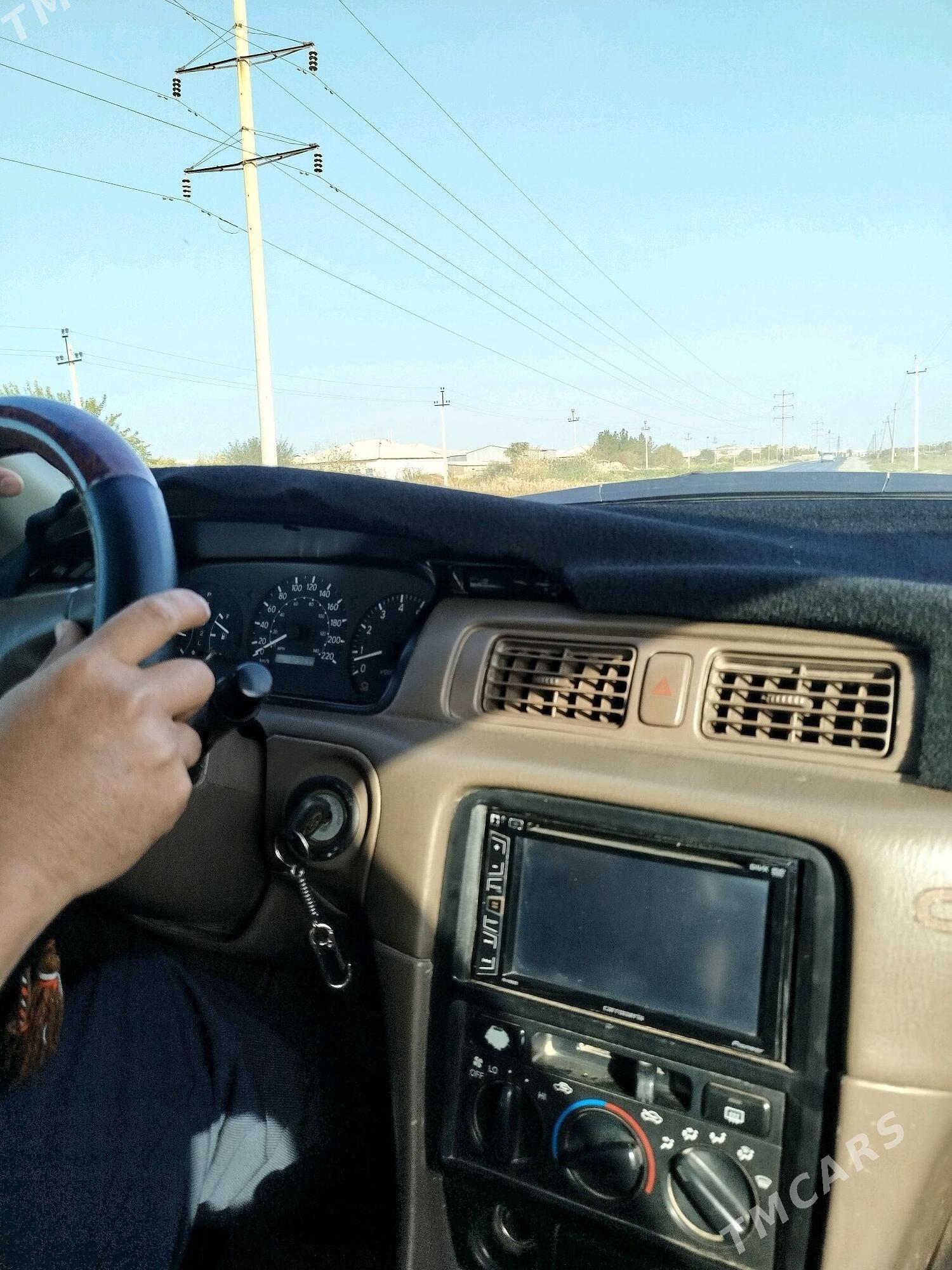 Toyota Camry 1998 - 137 000 TMT - Mary - img 8