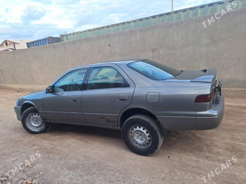 Toyota Camry 1998 - 130 000 TMT - Köneürgenç - img 6