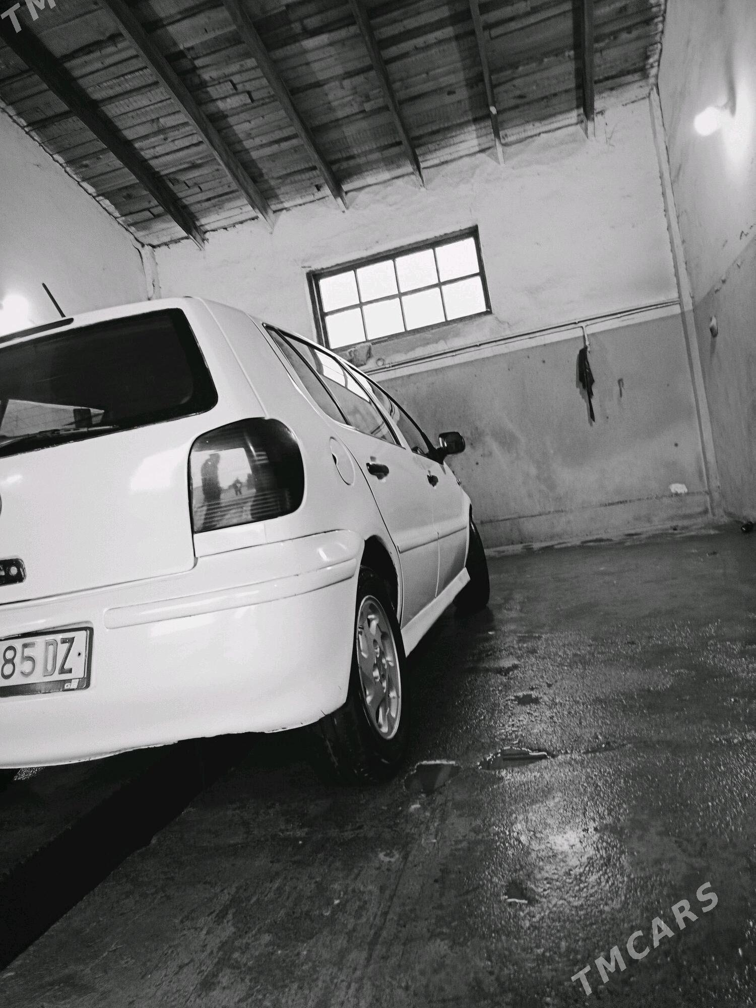 Volkswagen Polo 2001 - 50 000 TMT - Daşoguz - img 1