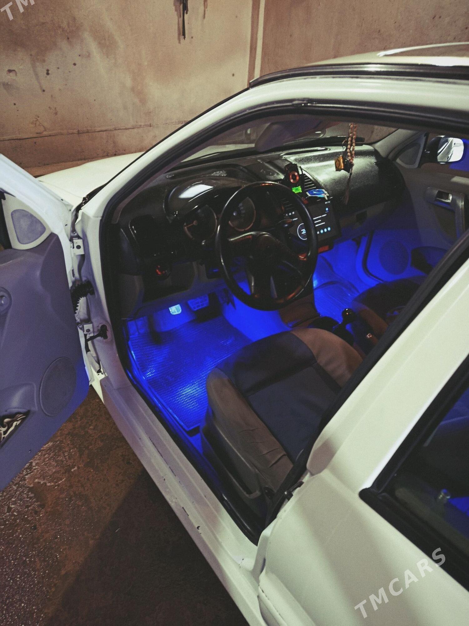 Volkswagen Polo 2001 - 50 000 TMT - Daşoguz - img 4