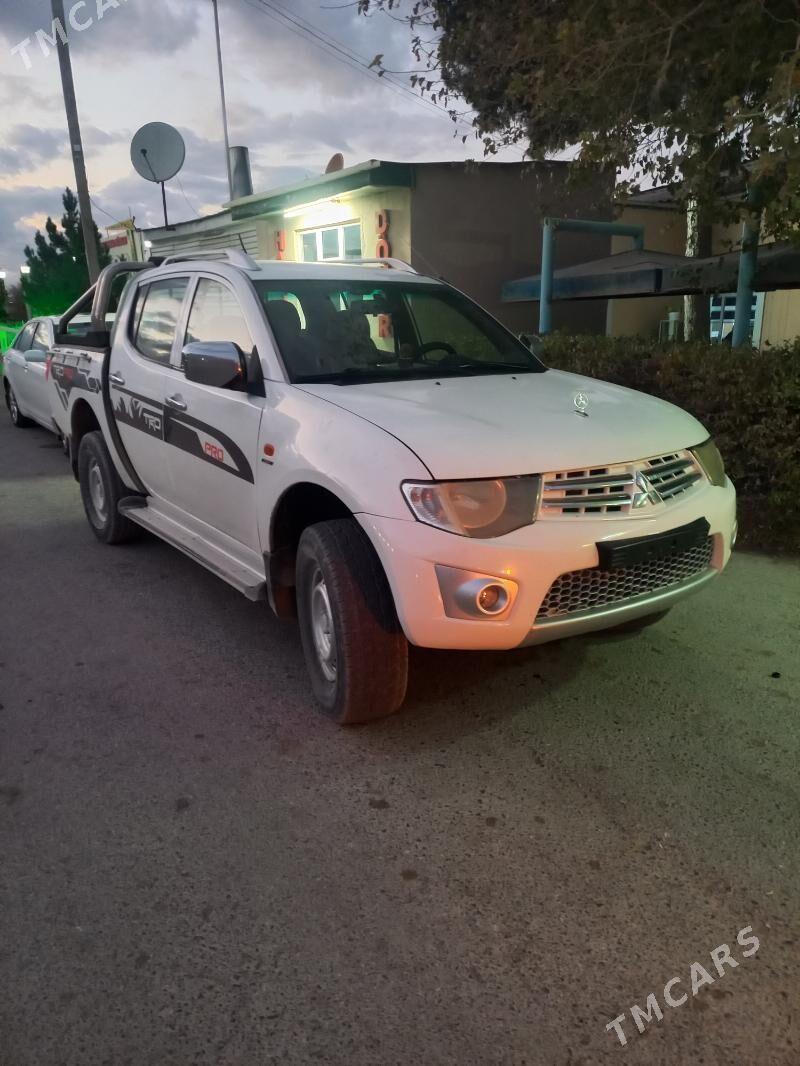 Mitsubishi L200 2010 - 160 000 TMT - Gyzylarbat - img 2