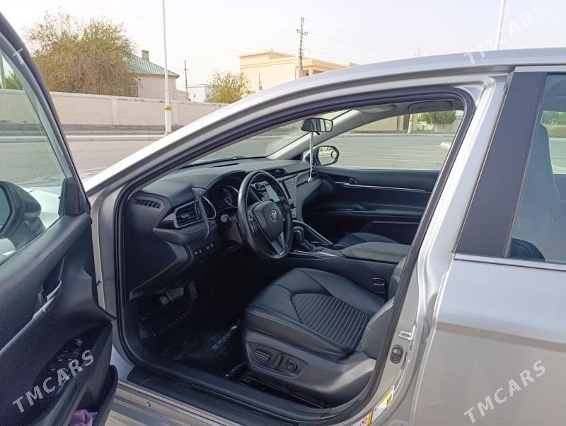 Toyota Camry 2019 - 325 000 TMT - Туркменабат - img 2