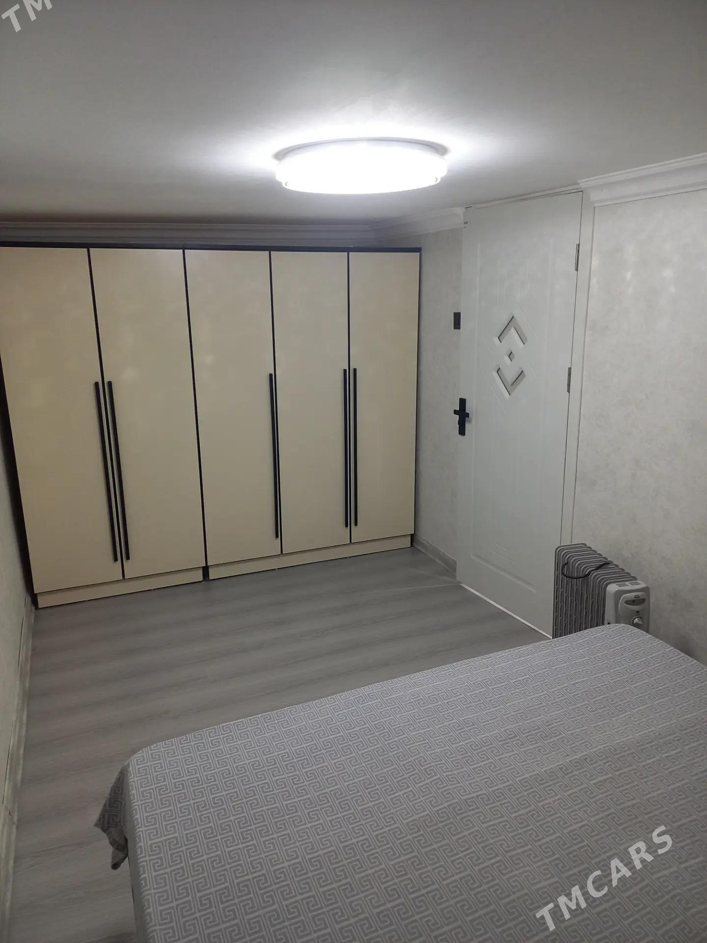 2mkr ARZAN Surikow k. 4kom 43e - 2 мкр - img 4