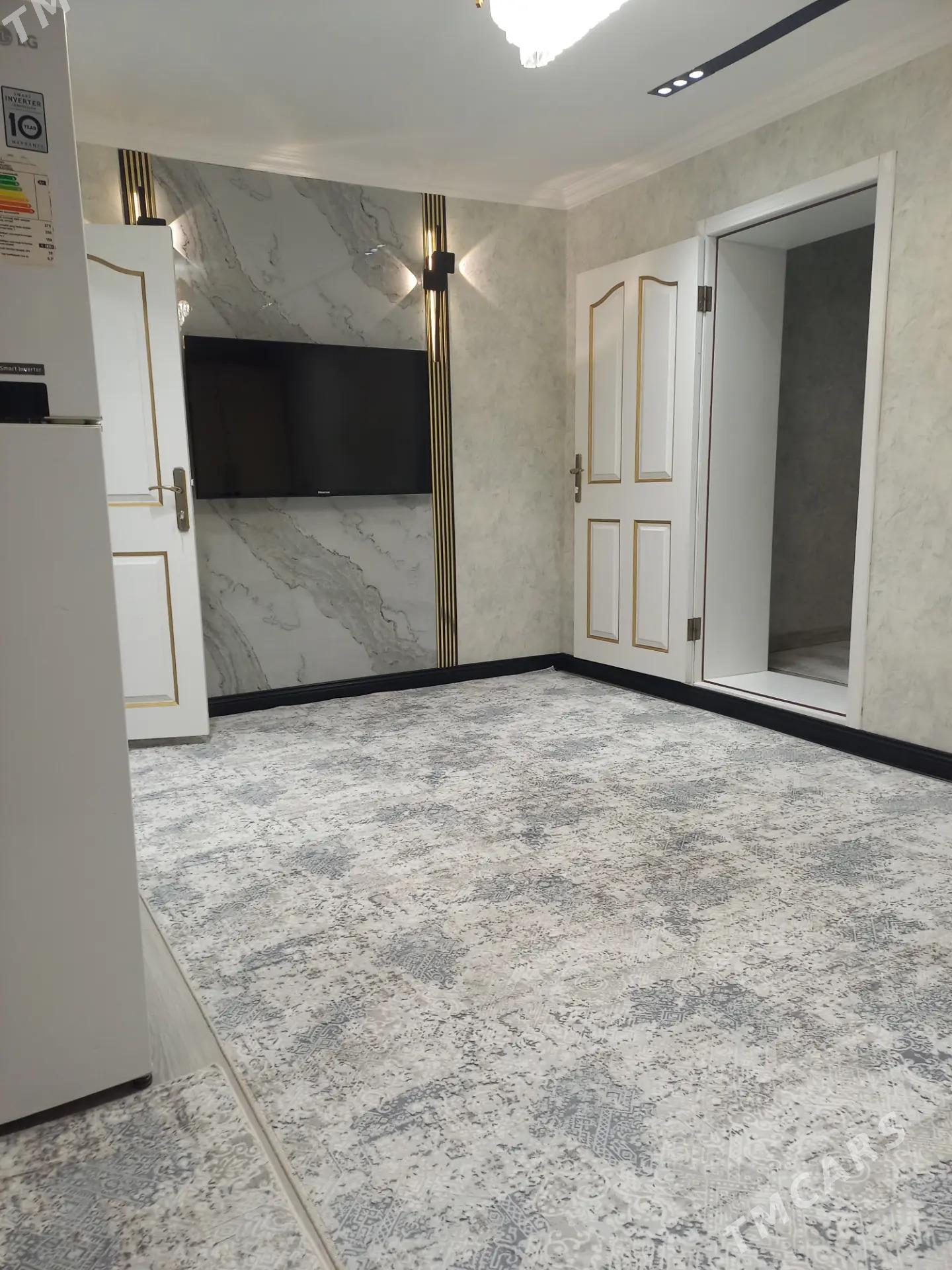 2mkr ARZAN Surikow k. 4kom 43e - 2 мкр - img 1