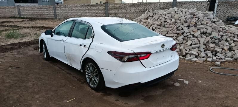 Toyota Camry 2022 - 210 000 TMT - Мары - img 4
