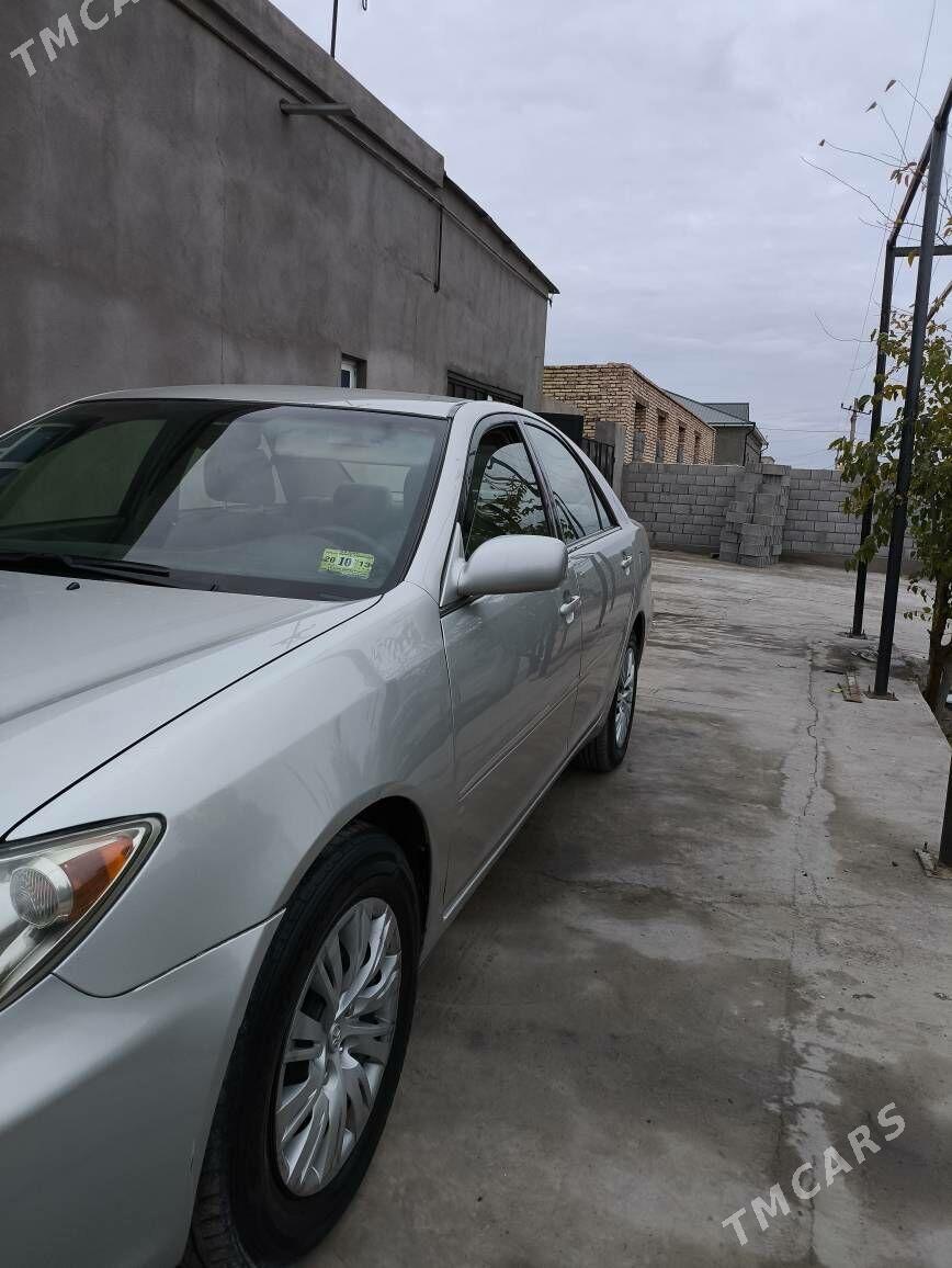 Toyota Camry 2003 - 170 000 TMT - Дашогуз - img 2