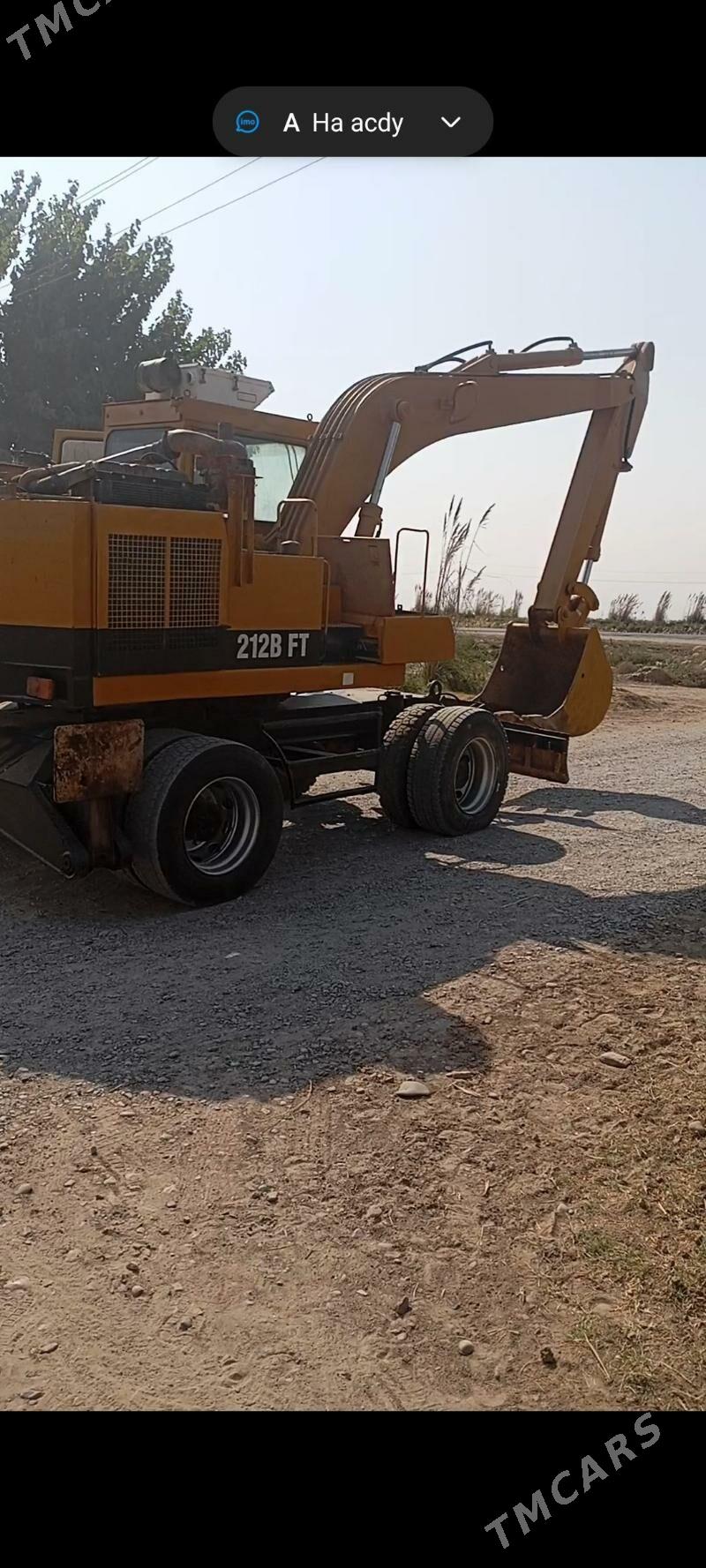 Caterpillar Excavator 1994 - 350 000 TMT - Mary - img 2