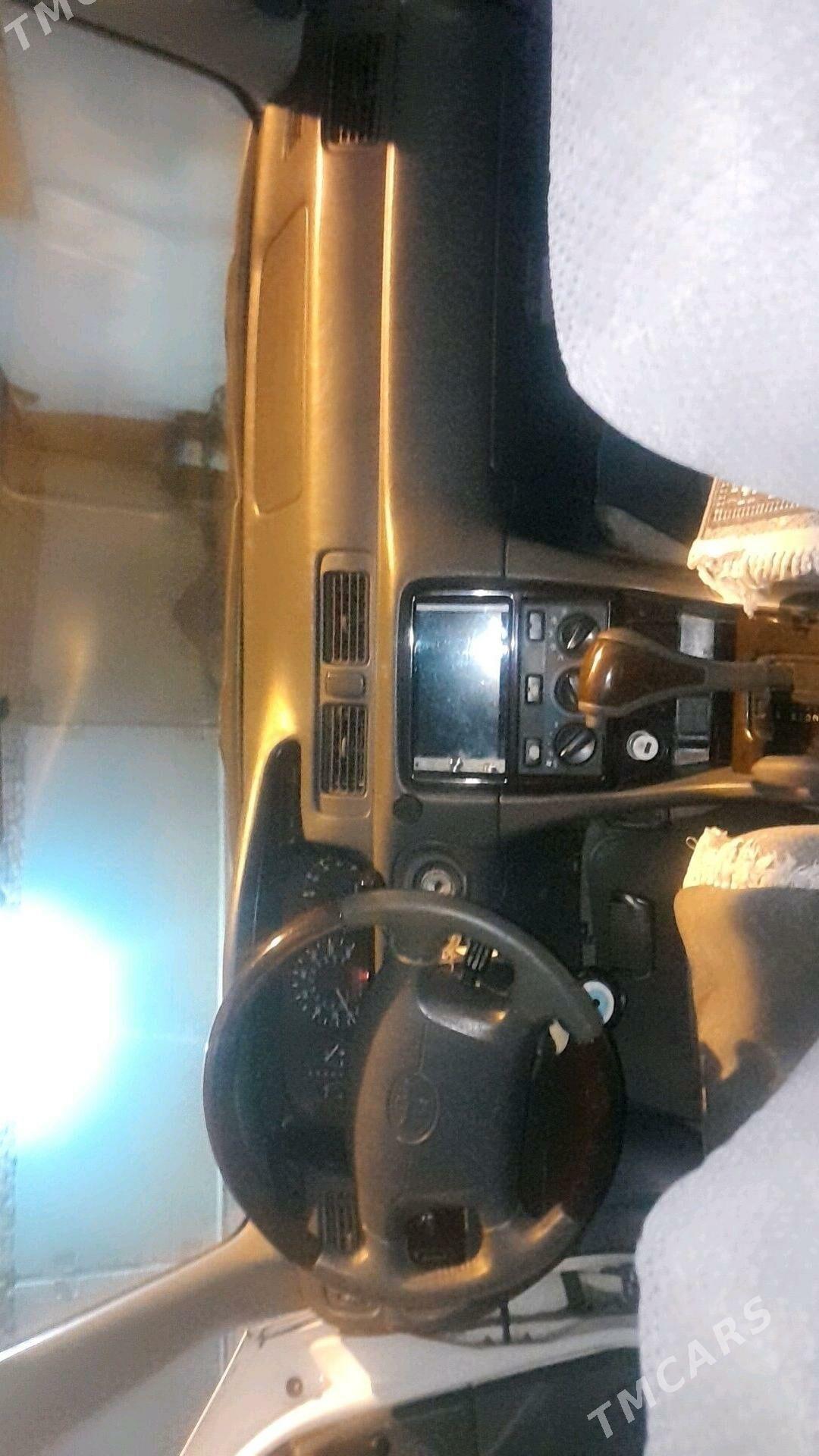 Toyota Camry 2000 - 135 000 TMT - Теджен - img 4