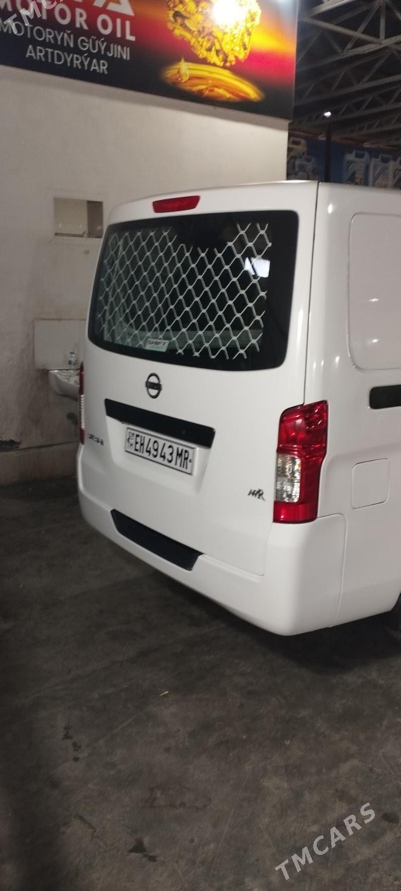 Nissan Urvan 2023 - 400 000 TMT - Baýramaly - img 4