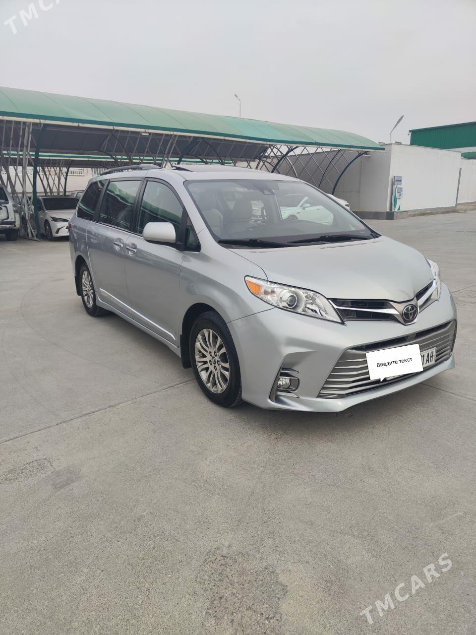 Toyota Sienna 2019 - 500 000 TMT - Aşgabat - img 1