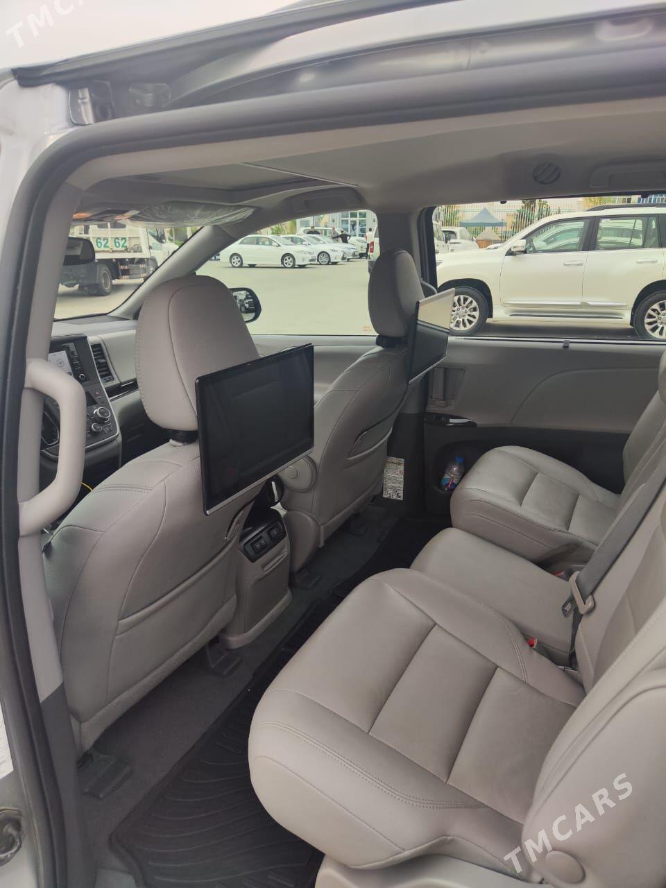 Toyota Sienna 2019 - 500 000 TMT - Aşgabat - img 5