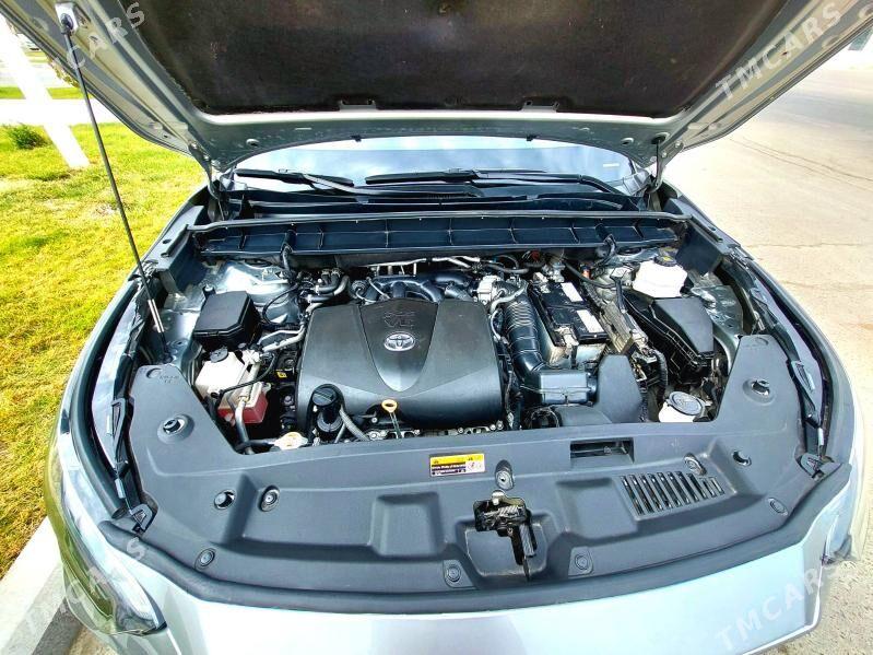 Toyota Highlander 2021 - 610 000 TMT - Türkmenabat - img 5