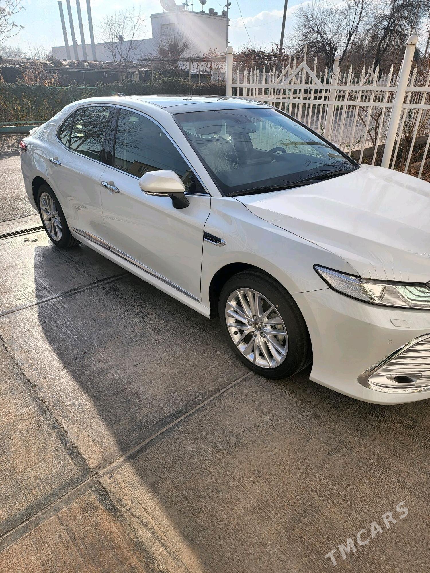 Toyota Camry 2024 - 819 000 TMT - Aşgabat - img 2