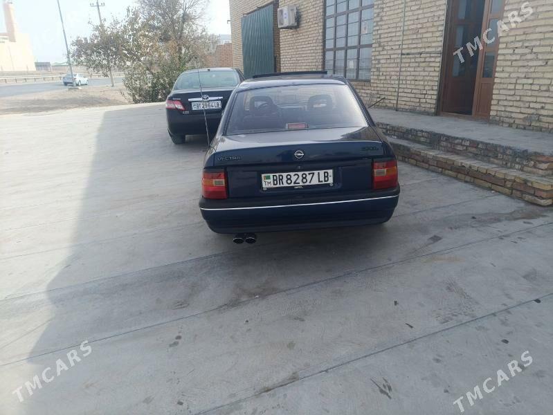 Opel Vectra 1992 - 38 000 TMT - Фарап - img 7
