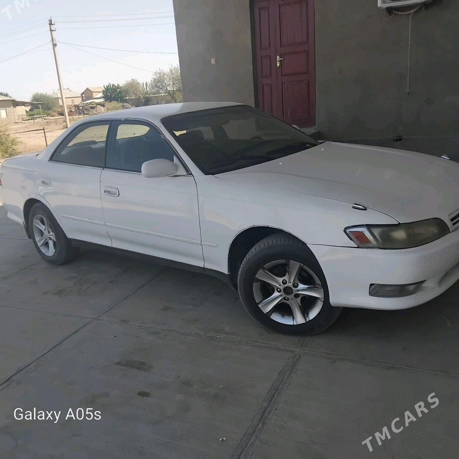 Toyota Mark II 1994 - 40 000 TMT - Серахс - img 3