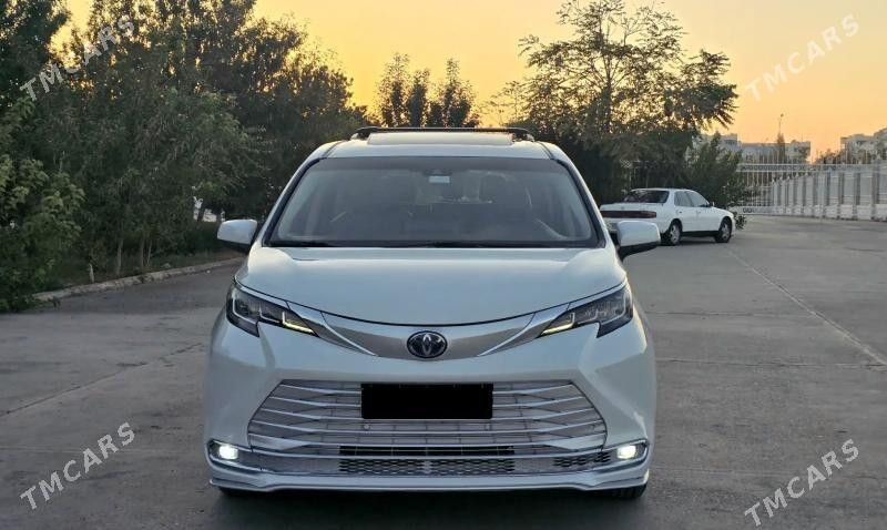 Toyota Sienna 2022 - 460 000 TMT - Daşoguz - img 1
