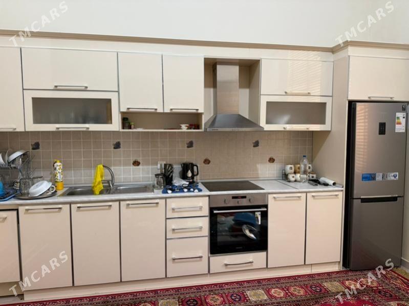 Чехова 4 ком 9 этаж - Çehow köç. (A.Nyýazow şaýoly) - img 1