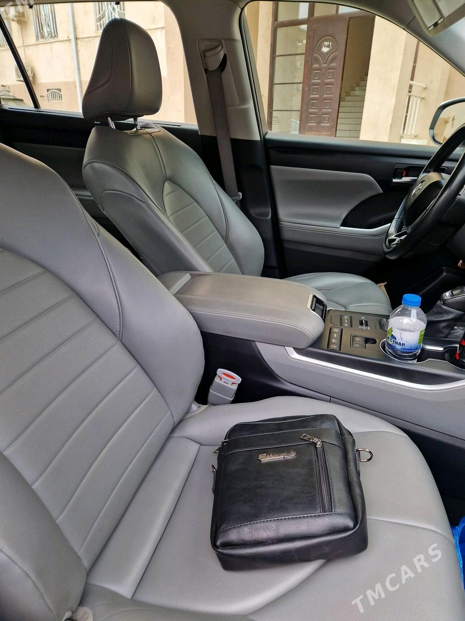 Toyota Highlander 2021 - 525 000 TMT - Mary - img 3