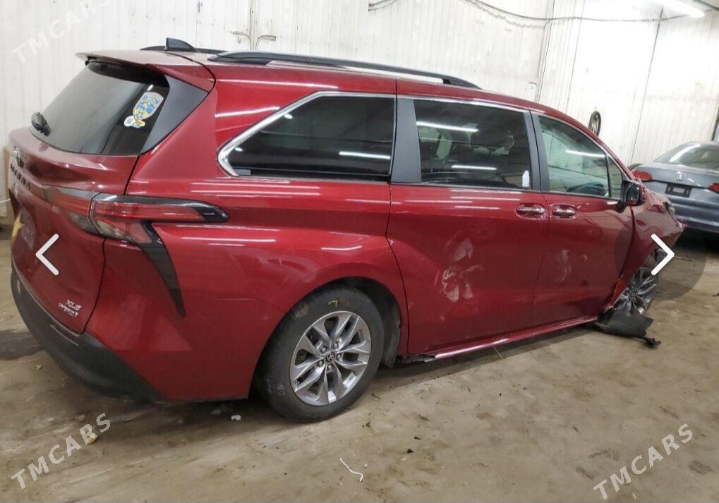 Toyota Sienna 2022 - 460 000 TMT - Daşoguz - img 10
