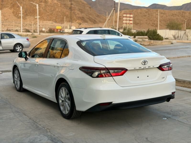 Toyota Camry 2022 - 330 000 TMT - Balkanabat - img 4