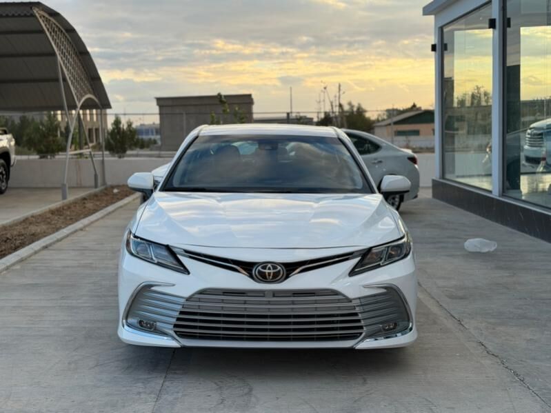 Toyota Camry 2022 - 330 000 TMT - Balkanabat - img 6