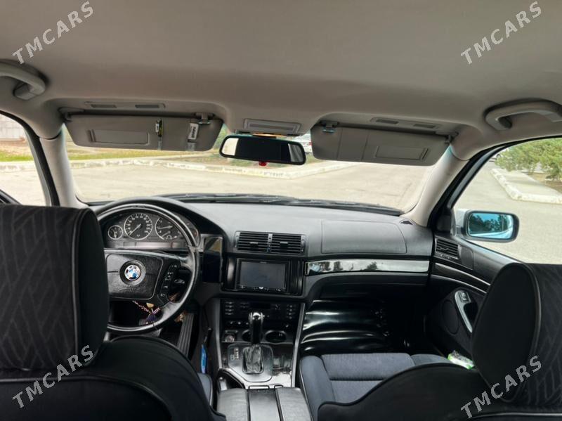 BMW E39 2002 - 130 000 TMT - Балканабат - img 7